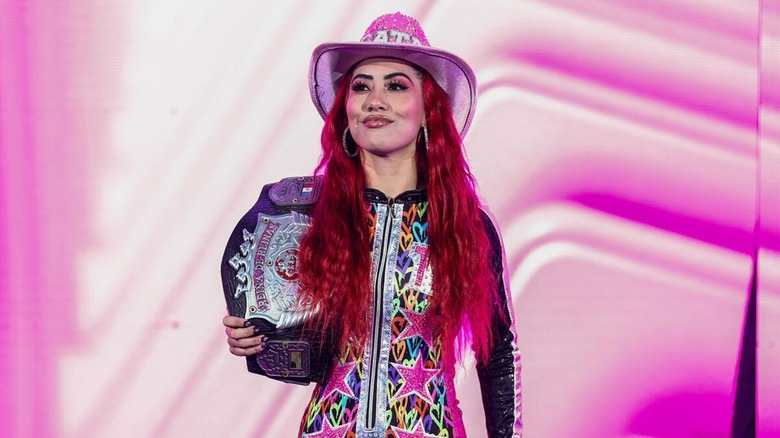 AAA Reina de Reinas Champion La Catalina makes her way down to the ring for her title match against Roxanne Perez at AAA x WWE Worlds Collide 2026.