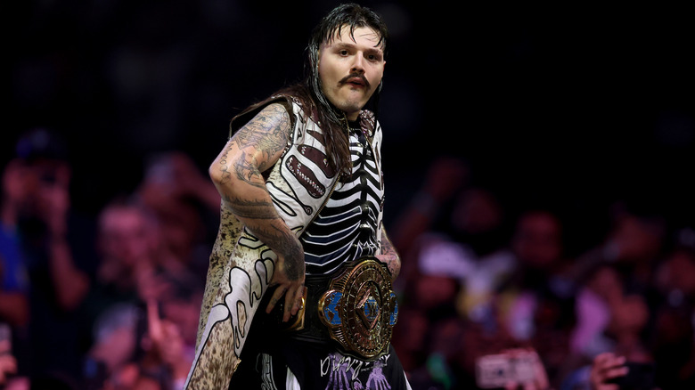 Dominik Mysterio poses