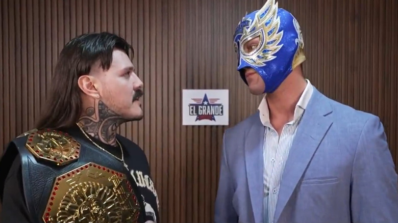 Dominik Mysterio confronts El Grande Americano backstage