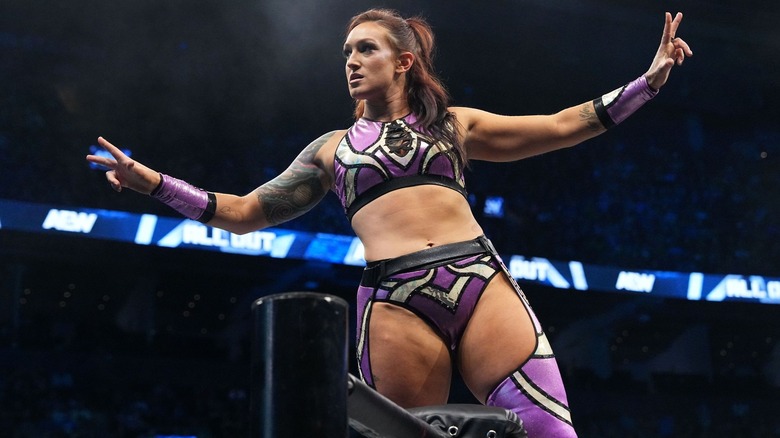 Kris Statlander poses on the middle rope at All Out.