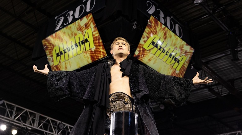 Kazuchika Okada makes his entrance