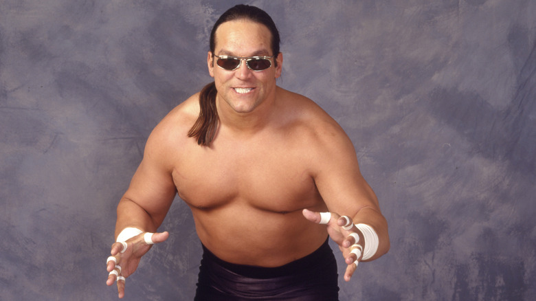 Steve "Mongo" McMichael posing