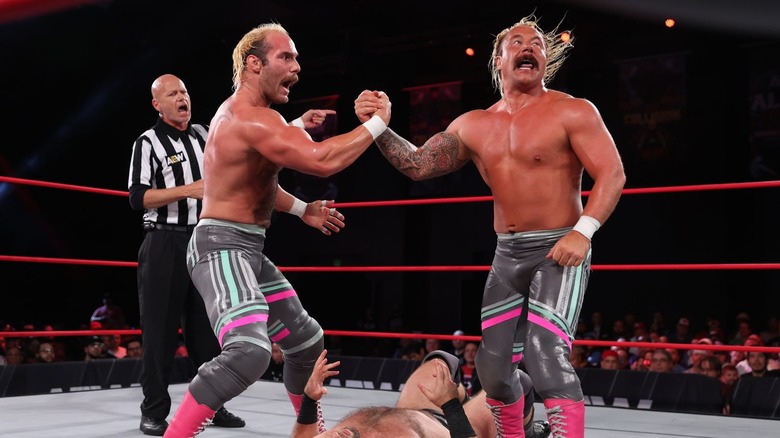 The Outrunners double bi elbow drop