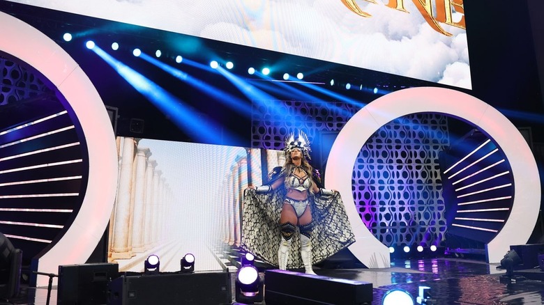 Megan Bayne's entrance