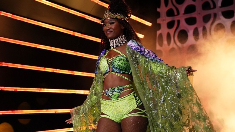 Queen Amnata's entrance