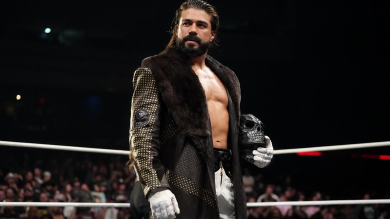 Andrade El Idolo in the ring