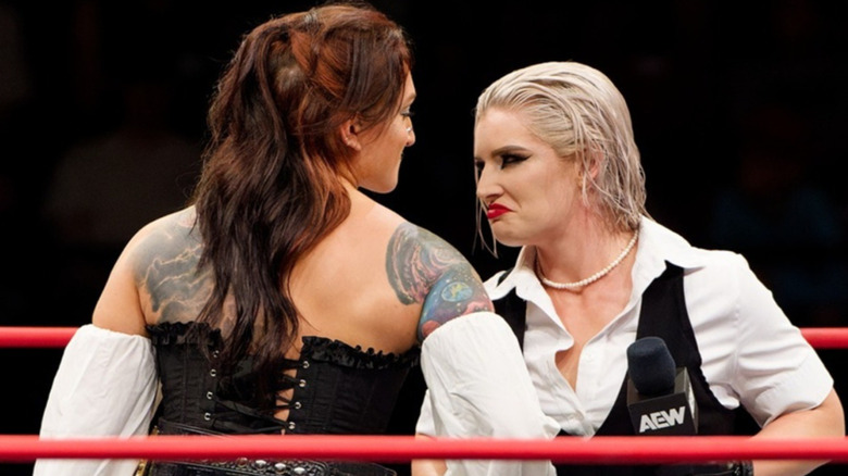 Kris Statlander and Toni Storm stare each other down