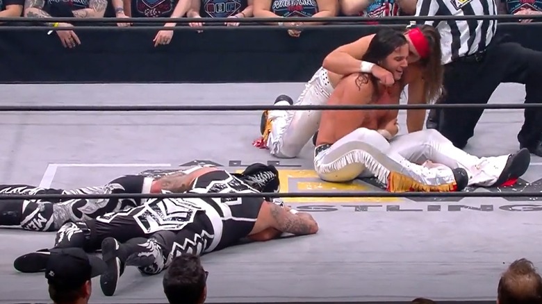 The Young Bucks beat the Lucha Brothers