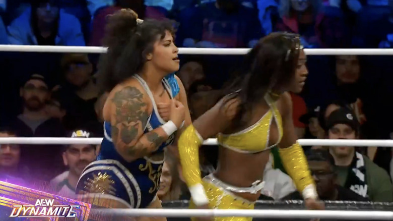 Nightingale and Aminata in the ring