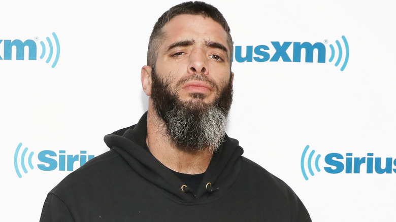 Mark Briscoe mugs for the camera