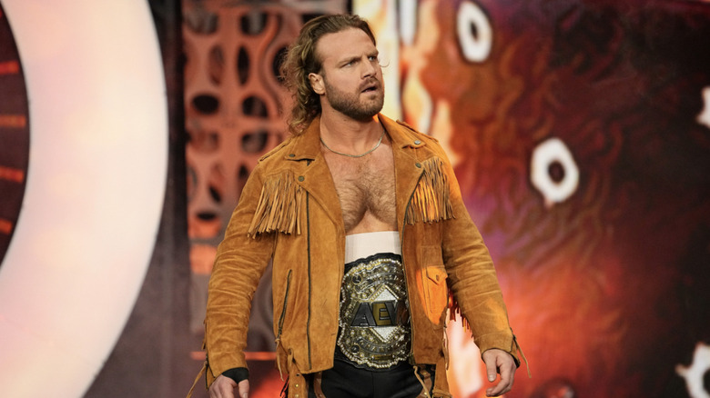 Page on the entrace ramp