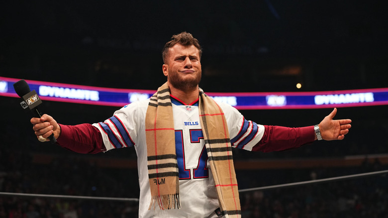 MJF does big arms