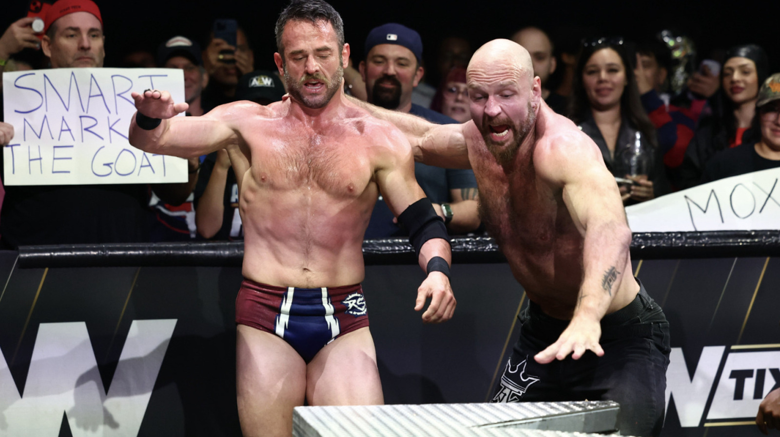AEW Dynamite Results 11/12 - Two Blood & Guts Matches, Falls Count Anywhere Match