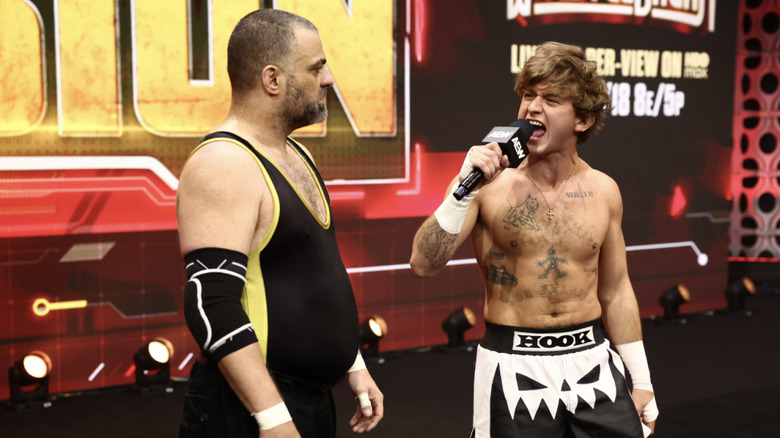 Kingston and HOOK on the entrance ramp