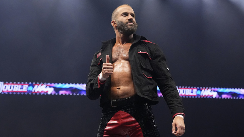 Beretta posing on the ropes