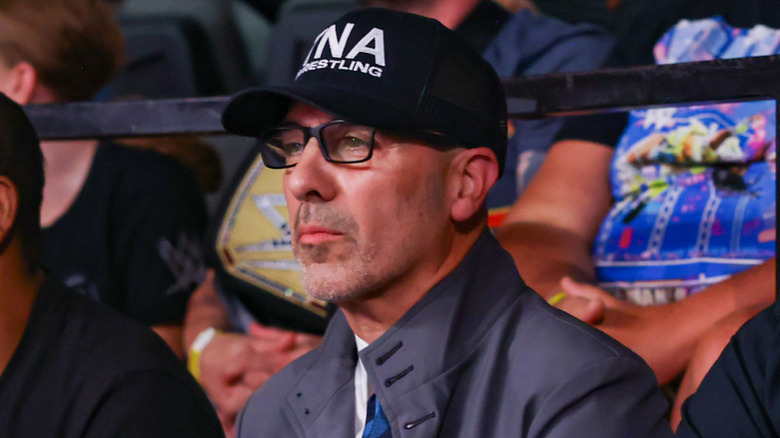 Carlos Silva looking miserable