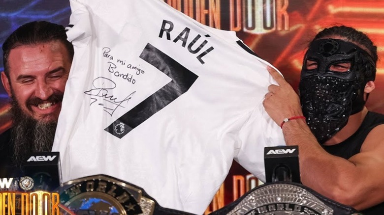 Brodido with Raul Jimenez' jersey