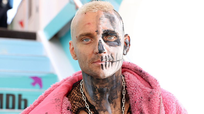 Darby Allin poses for the camera at a non-wrestling event
