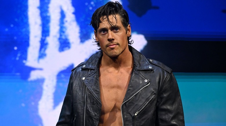 Steven Borden entrance