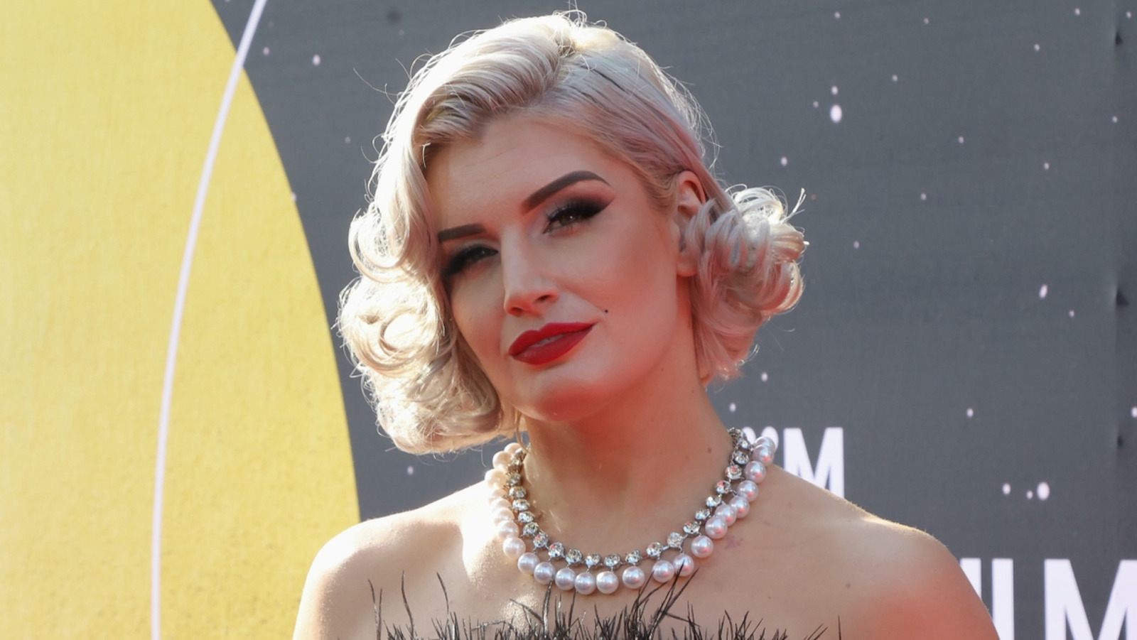 AEW Women's Division Throws Surprise Backstage Birthday Party For Timeless Toni Storm