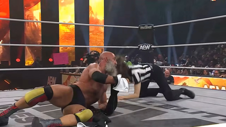 Tommaso Ciampa pins Andrade's trousers