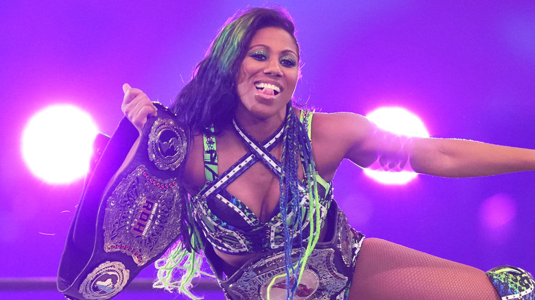 Athena with the Ring of Honor Women's World Championship
