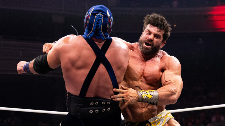 Brian Cage wrestling Hechicero on AEW Collision