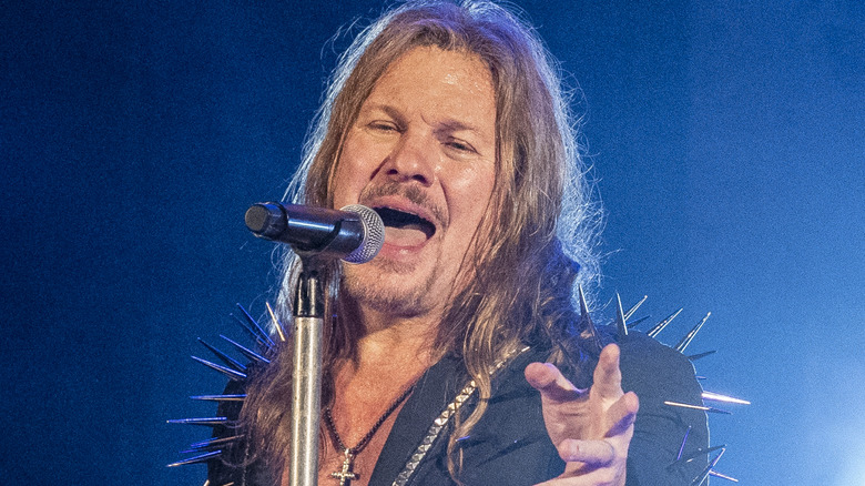Chris Jericho singing