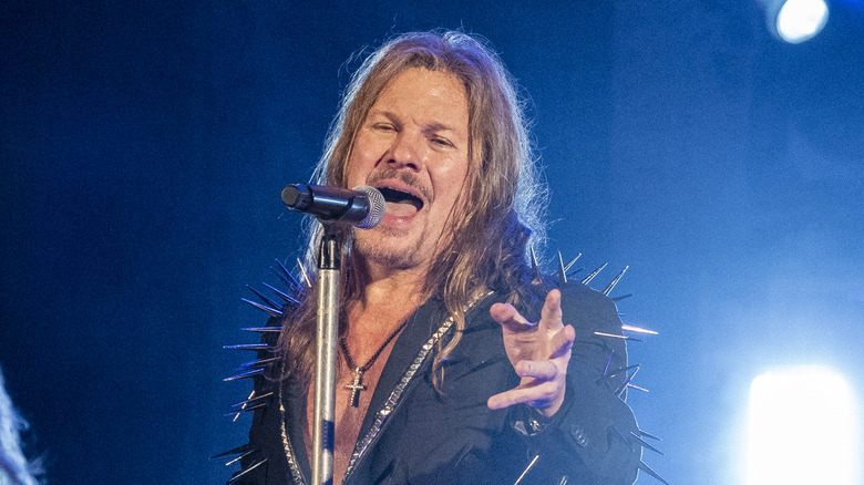 Chris Jericho sings