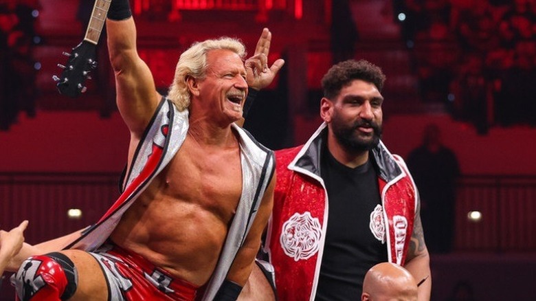 Jeff Jarrett and Satnam Singh pose together