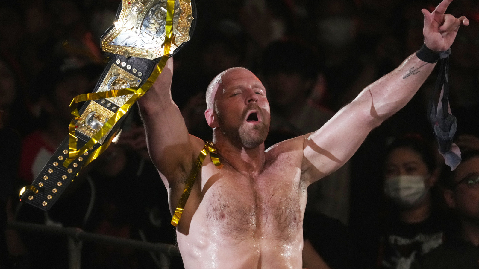 AEW's Jon Moxley Makes Surprise Appearance At Indie Show - Vimarsana News