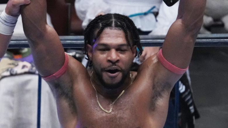 Kevin Knight celebrating a win in New Japan
