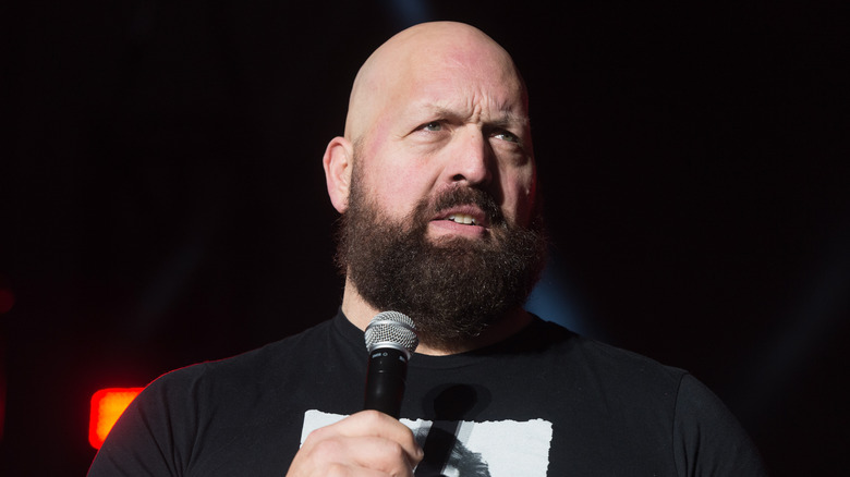 Paul Wight talking