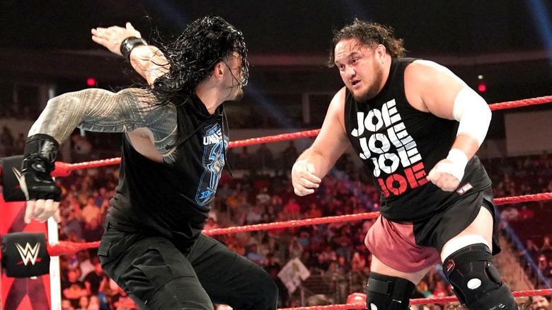 Roman Reigns wrestling Samoa Joe 