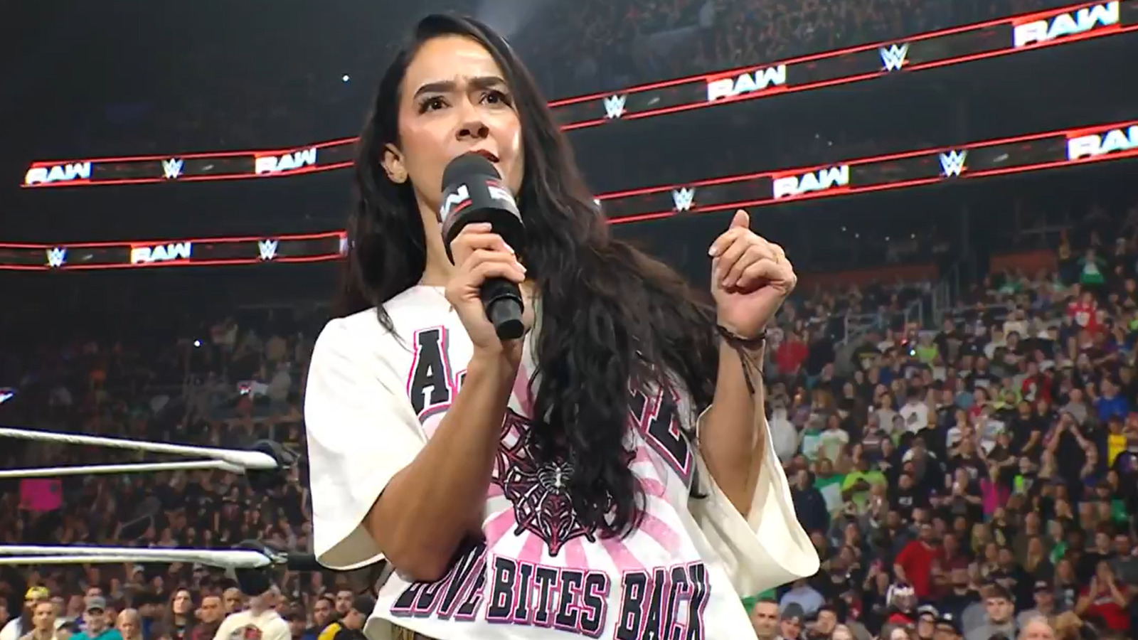 AJ Lee To Defend WWE Women's Intercontinental Title Vs. Becky Lynch At WrestleMania 42