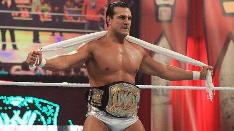 alberto del rio patron 1