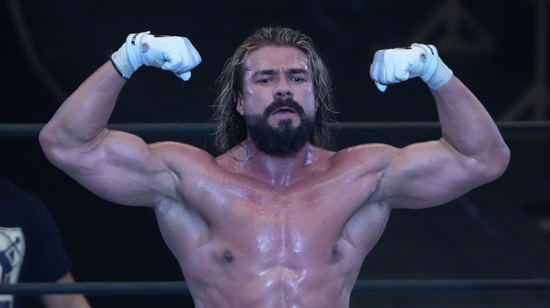Andrade flexes for all his fans