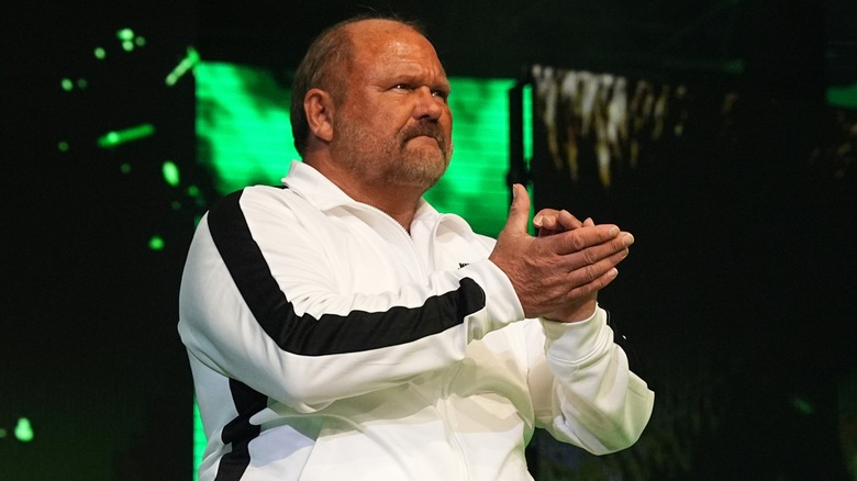 Arn Anderson claps on AEW TV