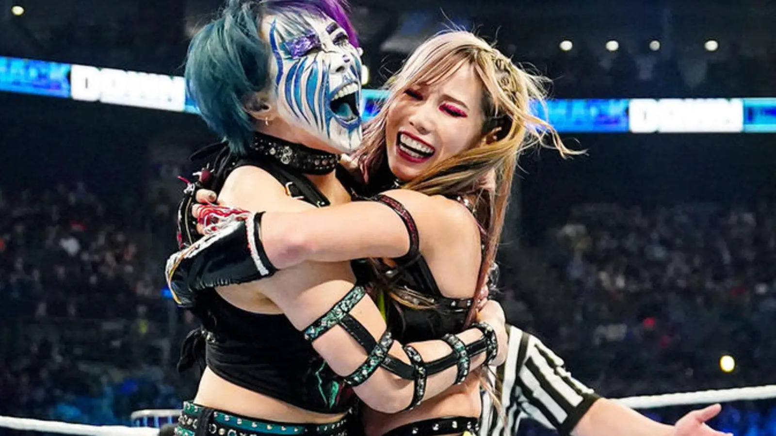 Asuka And Kairi Sane Claim WWE Women's Tag Titles For Damage CTRL On SmackDown