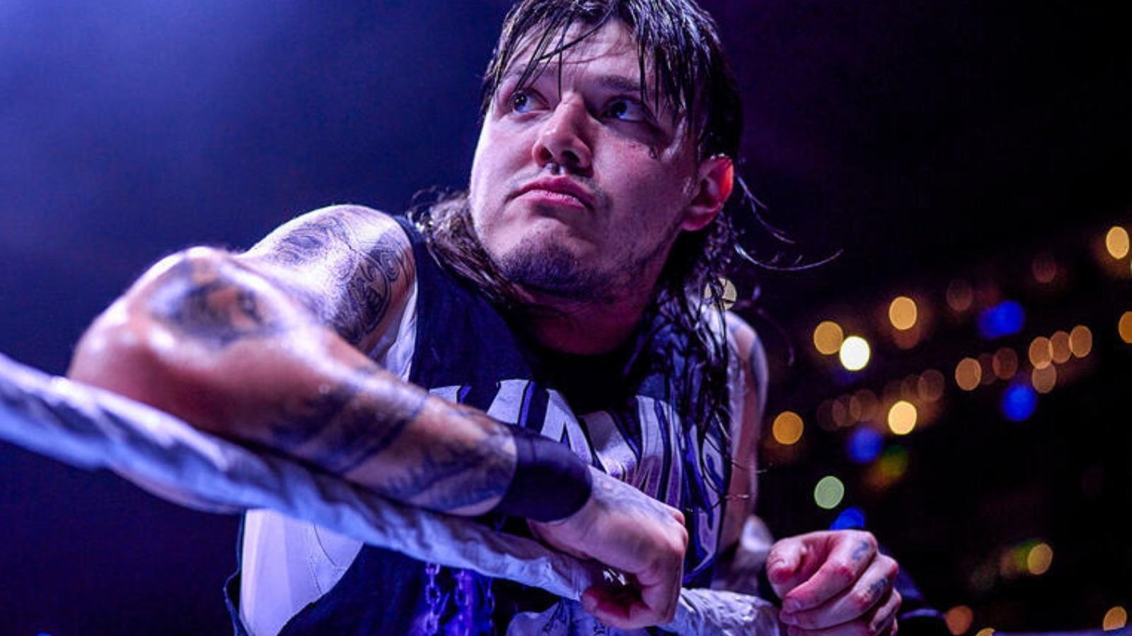 WWEのドミニク・ミステリオが負傷により活動停止になったというバックステージニュース