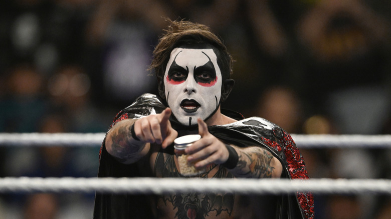 Danhausen tries to curse the photographer