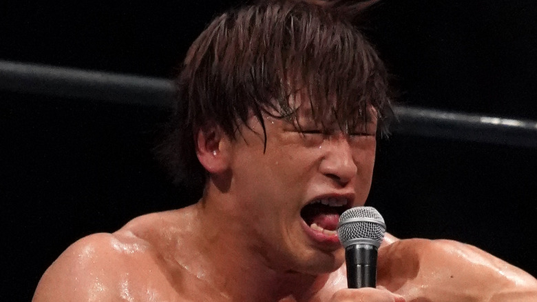 Kota Ibushi letting all his emotions out on the mic