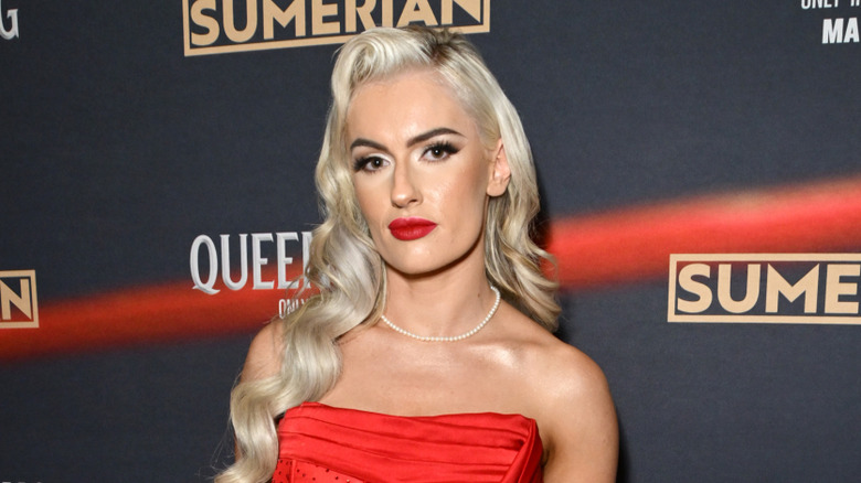 Blake Monroe as Mariah May at the Queen of the Ring premiere