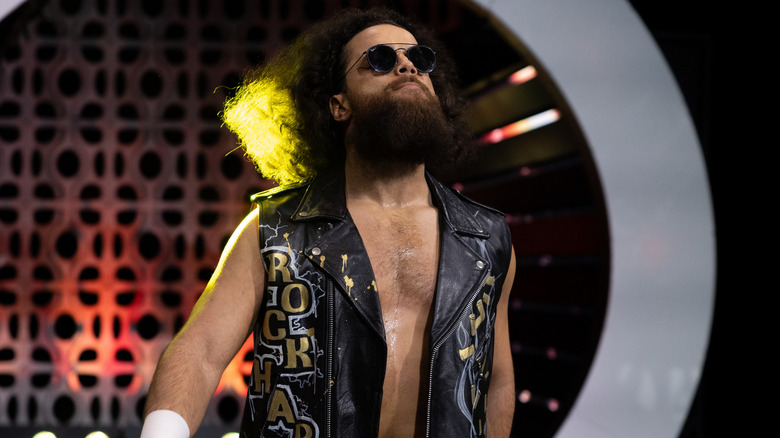 Juice Robinson makes his way down to the ring ahead of a match on "AEW Collision."