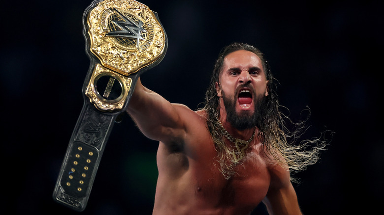 Seth Rollins wins World Heavyweight Championship at WWE SummerSlam