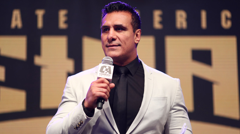 Alberto El Patron/Alberto Del Rio speaks to a crowd at an event