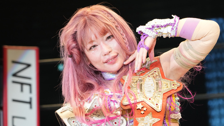 Tam Nakano posing in the ring