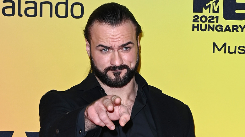 Drew McIntyre pointing