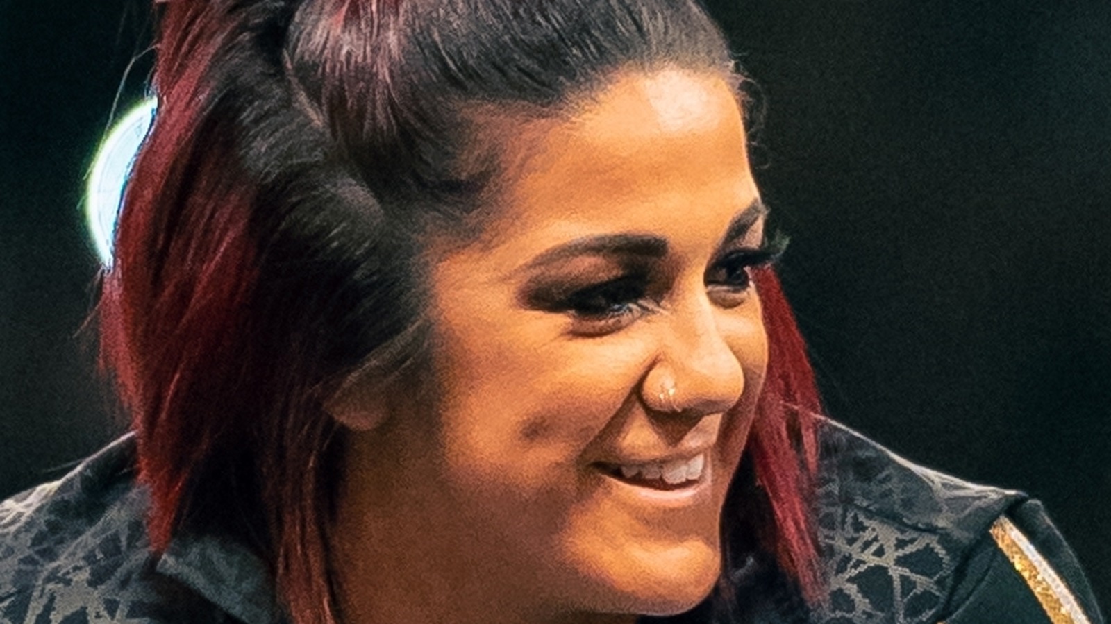 Bayley saúda Sarah Lee no WWE Extreme Rules