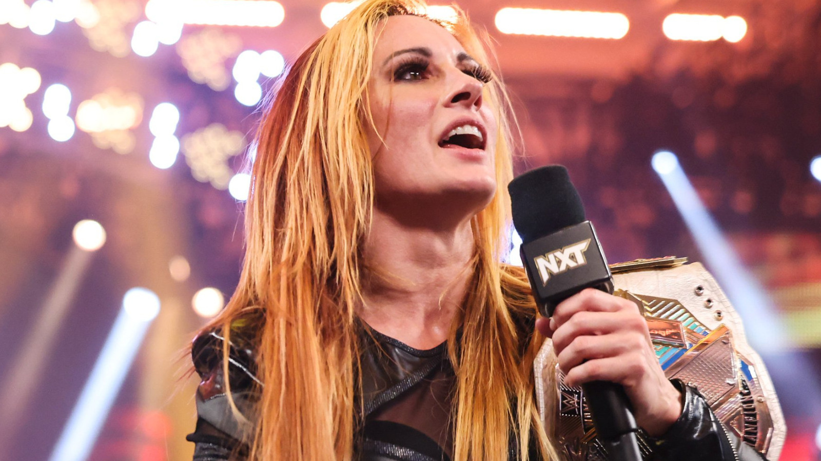 Becky Lynch & NXT Women's Champion Tiffany Stratton Meet Face-To-Face On  WWE Raw - WrestleTalk